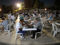 Karşıyaka'da tavla heyecanı yaşandı...