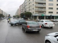 Karşıyaka’da trafik kaosa teslim