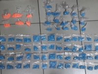 Karşıyaka'da uyuşturucu operasyonu