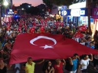 Karşıyaka’da Zafer coşkusu