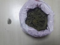 Karşıyaka'da zehir tacirlerine darbe