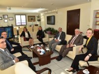 Karşıyaka'dan İzmir İl Sağlık Müdürü Uz.Dr.Bediha Salnur'a tebrik ziyareti