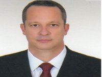 Karşıyakalı eski basketbolcu Ege Üniversitesi'nde dekan oldu...