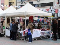Karşıyakalı kadınlardan 8 Mart kermesi
