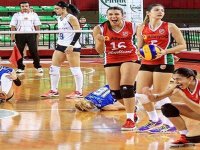 Karşıyakalı kızlardan müthiş geri dönüş…