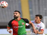 Karşıyakalı Mahmut Almanya'ya transfer oldu