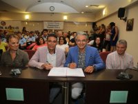 Karşıyakalı memurlara yüzde 30 zam...