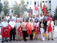 Karşıyakalı muhtarlardan ''darbe'' tepkisi