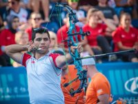 Karşıyakalı Okçu Demir, Polonya yolcusu