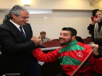 Karşıyakalı sporcular başarıya doymuyor