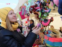 Karşıyakalı üretici kadınlardan Sevgililer Günü ürünleri…