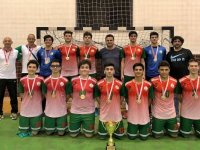 Karşıyakalı yıldız hentbolcular namağlup şampiyon