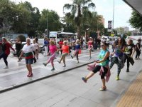 Karşıyakalılar güne sporla başlıyor