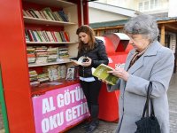 Karşıyakalılar Kitap Değişimini Çok Sevdi