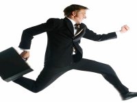 Karşıyakalılar takım elbiseleriyle koşacak