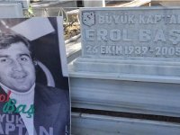 Karşıyaka'nın efsaneleri mezarları başında anıldı