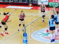 Karşıyaka'nın kızları Işıkkent ile kendine geldi