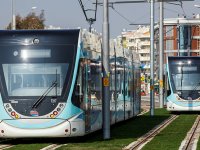 Karşıyaka'nın tramvayları geldi...
