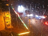 Karşıyaka'ya beklenen yağmur geldi...