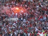 Karşıyaka'ya tribün kapatma cezası geldi