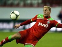 Karşıyaka'ya Yunan ve Bosnalı golcü...