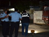 Kavgayı ayırmak isteyen kadın bıçaklanarak öldü…