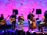 Klasik kemanın ustasından rock gecesi