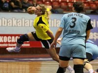 KONAK BELEDİYESPOR HENTBOL TAKIMI DA LİGDEN ÇEKİLDİ, BASKETBOLU DEVRETTİ