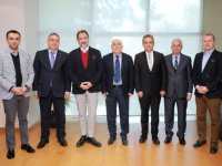 KSK Voleybol Takımı'na Yaşar Üniversitesi forma sponsoru oldu