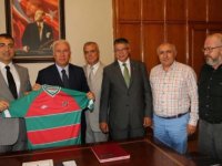 KSK yönetiminden Vali Toprak'a ziyaret