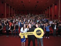 Küçük Esnaf, İzmirlileri kahkahaya boğdu