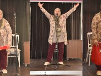 Kuran kursunun 58 yaşındaki öğrencisinden ezbere İstiklal Marşı…