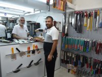 ''Kurbanlar keskin bıçakla kesilmeli''