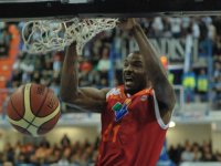 Lawal çok para istedi Pınar Karşıyaka vazgeçti