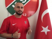 Mehmet Akgün Kaf Kaf'a imzayı attı