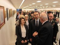 ''Mendillerde Tarih'' Sergisi  İzmirlilerle buluştu