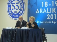 “Menopoz döneminde kadınlarda cinsel istek azalır”