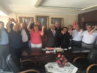 MHP Karşıyaka İlçe Başkanı ve yönetimi istifa etti