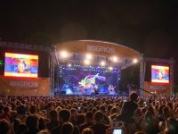 Migros sponsorluğundaki Buray konserine rekor ilgi