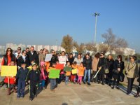 Minikler sağlık için yürüdüler