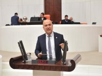 Murat Bakan yaz saati uygulamasının ekonomik boyutuna dikkat çekti
