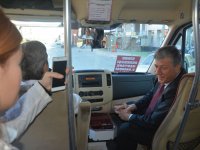 Mustafa Baybay'dan minibüste mini miting