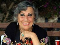 Müzeyyen Senar hayatını kaybetti