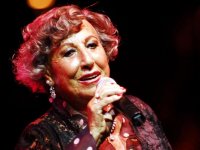 Müzeyyen Senar Urla'ya sevk edildi