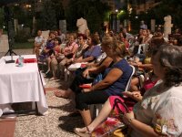 Nermin Bezmen Karşıyakalılar'la buluştu...