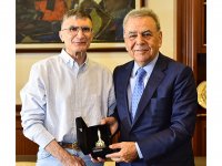 Nobelli Sancar, Başkan Kocaoğlu’nu ziyaret etti