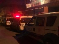 Örnekköy’de silahlı çatışma: 3’ü polis 7 yaralı…