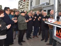 Osman Avcı şehitler için lokma döktürdü