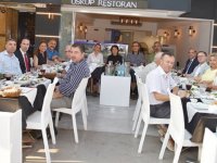 Özel yemekte buluştular...