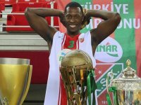 Palacios İzmir'e geldi...